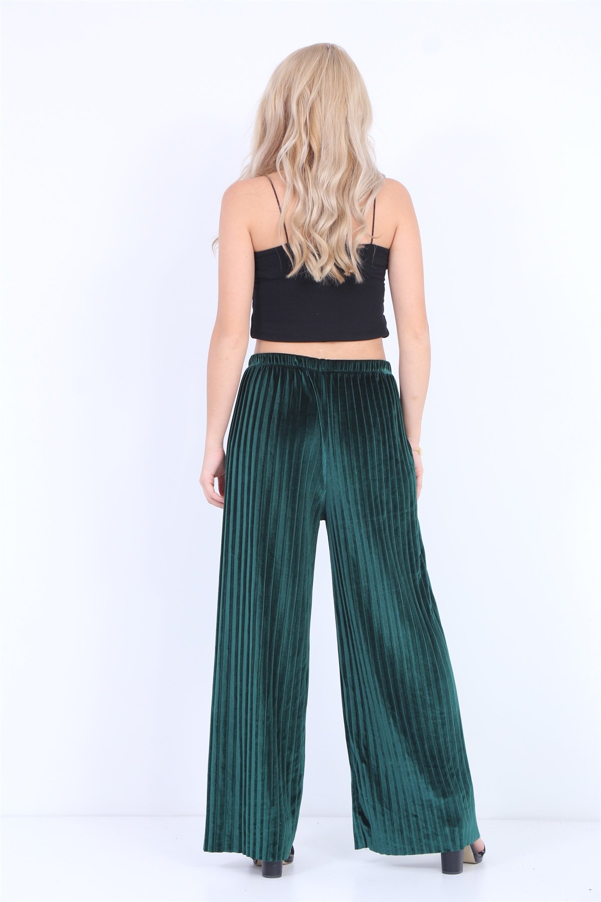 Piliseli Kadife Pantolon 