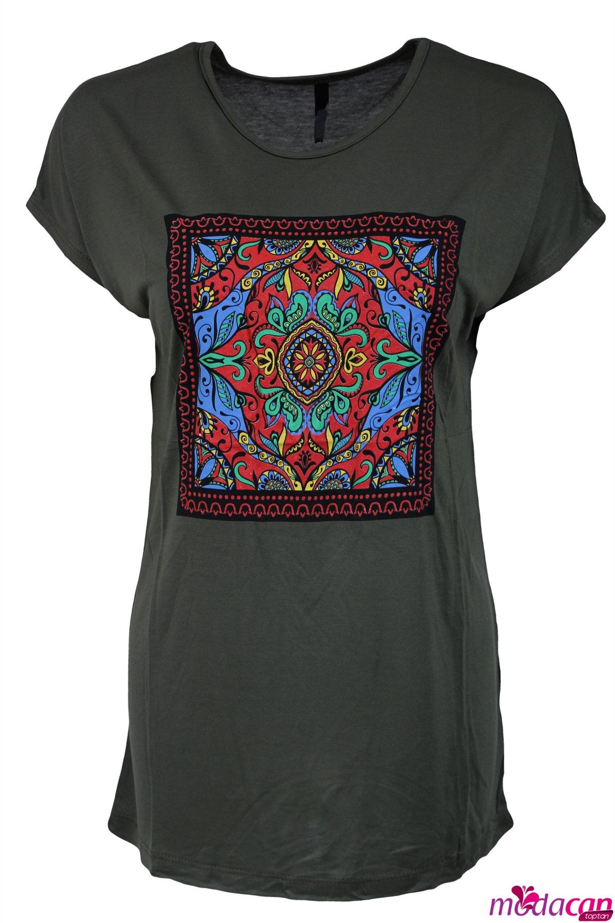 https://resim.modacantoptan.com/hm00383/021/br_19-kilim-desenli-tisort-51050-8832.jpg