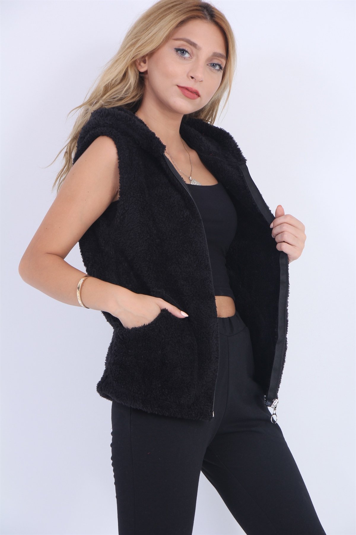 Kapşonlu Peluş Yelek 