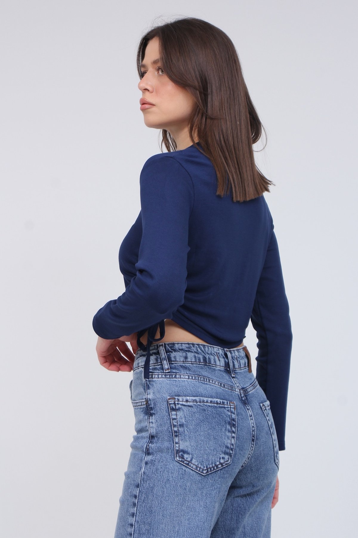 Ribona Kumaş  Yan Büzgülü Crop Bluz 