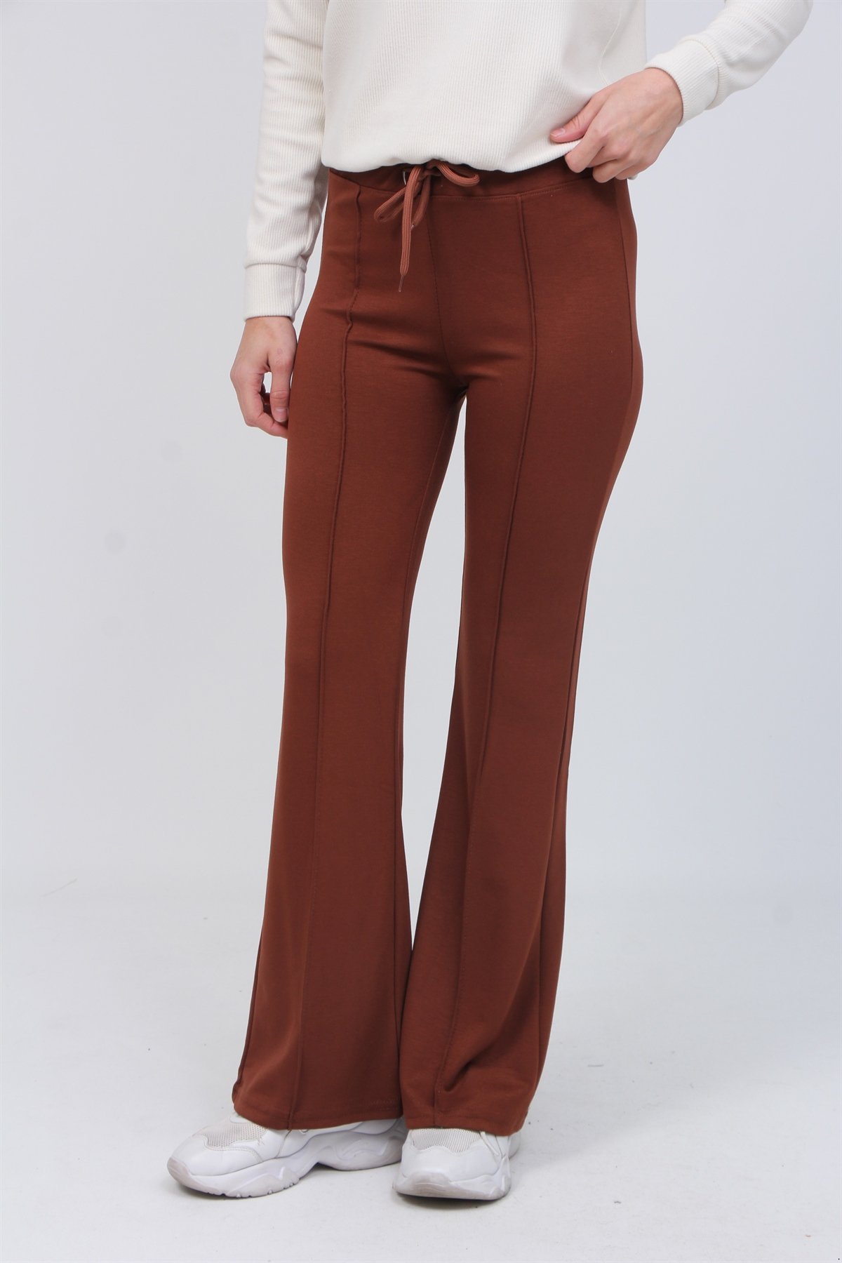 Model Kumaş Bağcıklı Cımalı Pabtolon 