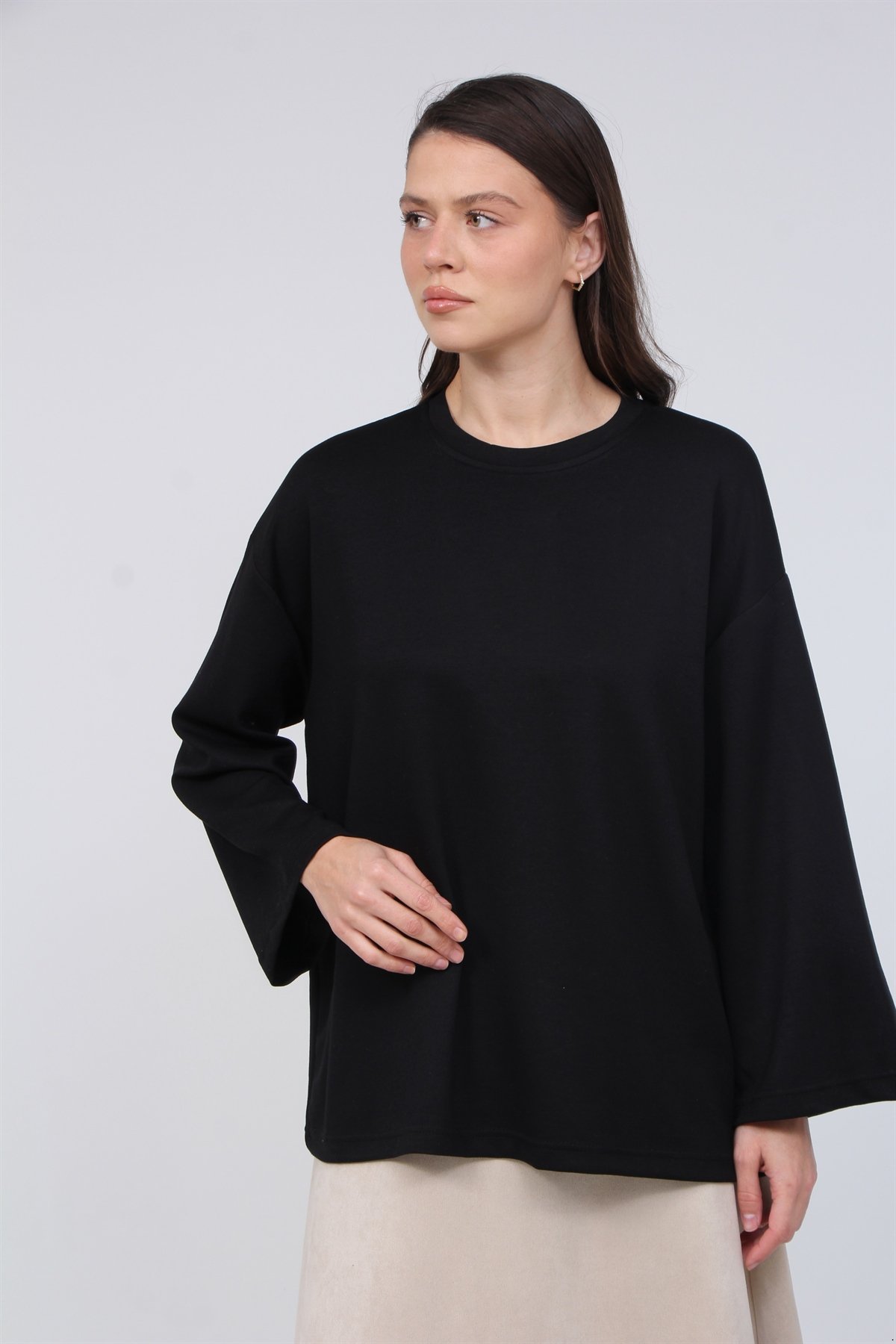 Model Kumaş Bol Kol Buluz 