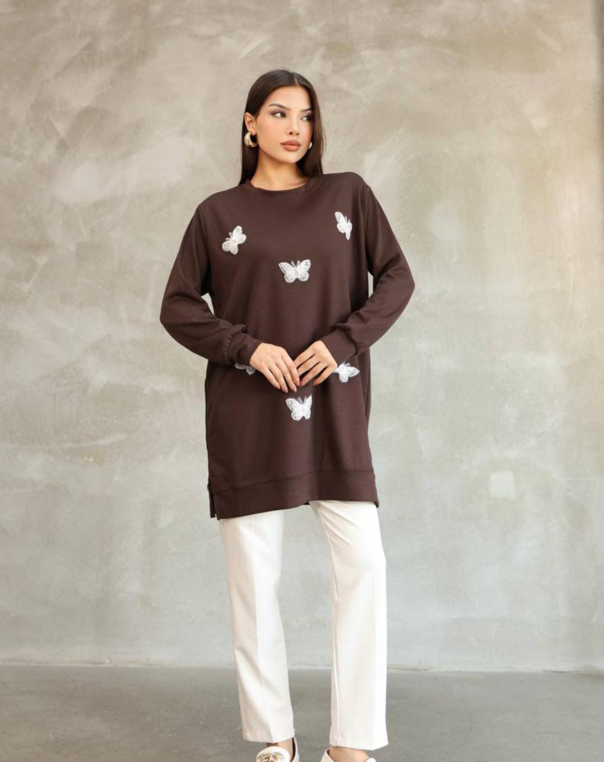 https://resim.modacantoptan.com/hm014864/014/inci-islemeli-kelebel-tunik-model-kumas-016f558ce5a3.jpg