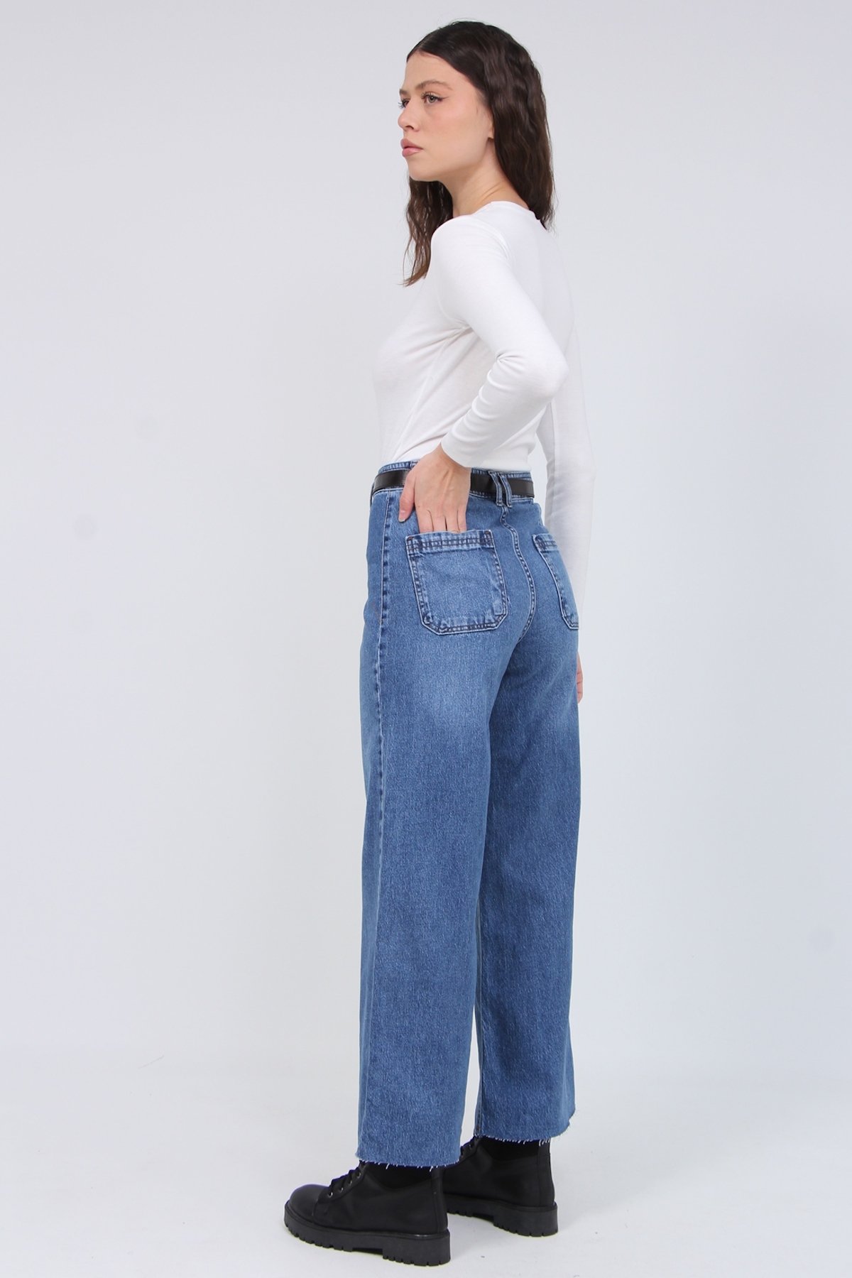 Kesik Paça Kemerli Palazo Pantolon 