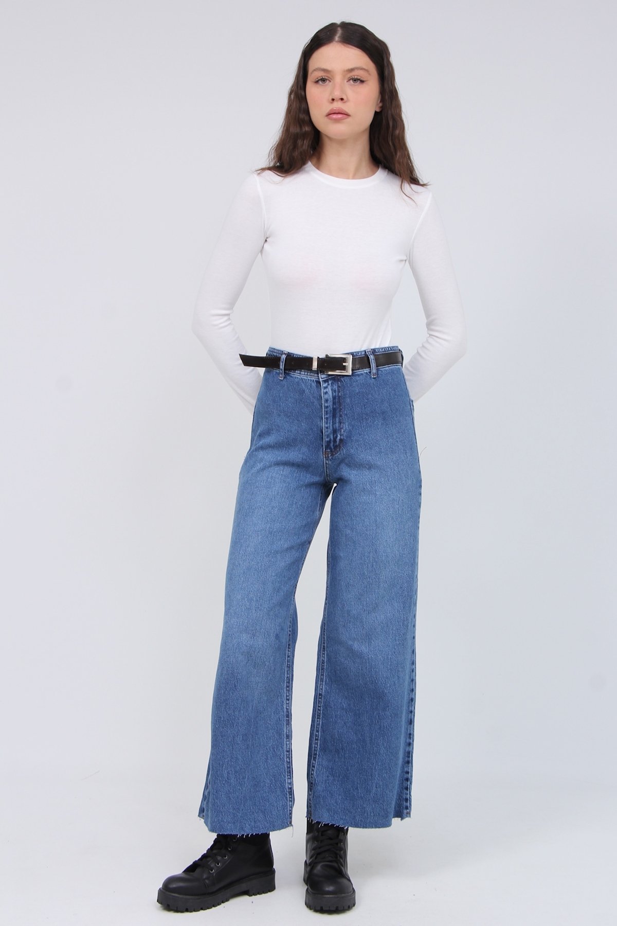 Kesik Paça Kemerli Palazo Pantolon 