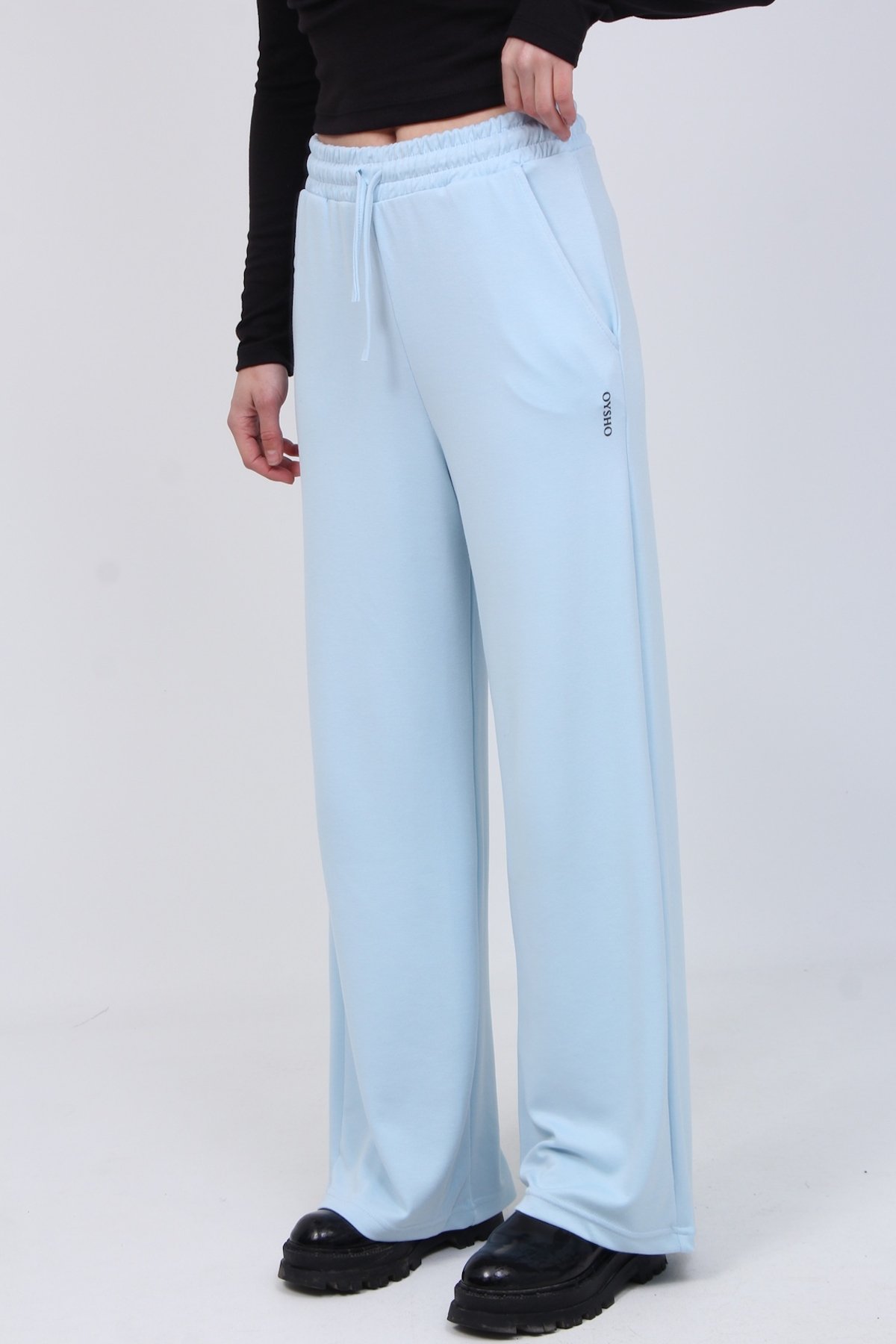 Cl-250 Yanı Nakışlı Modal Kumaş Bol Paça Eşofman 