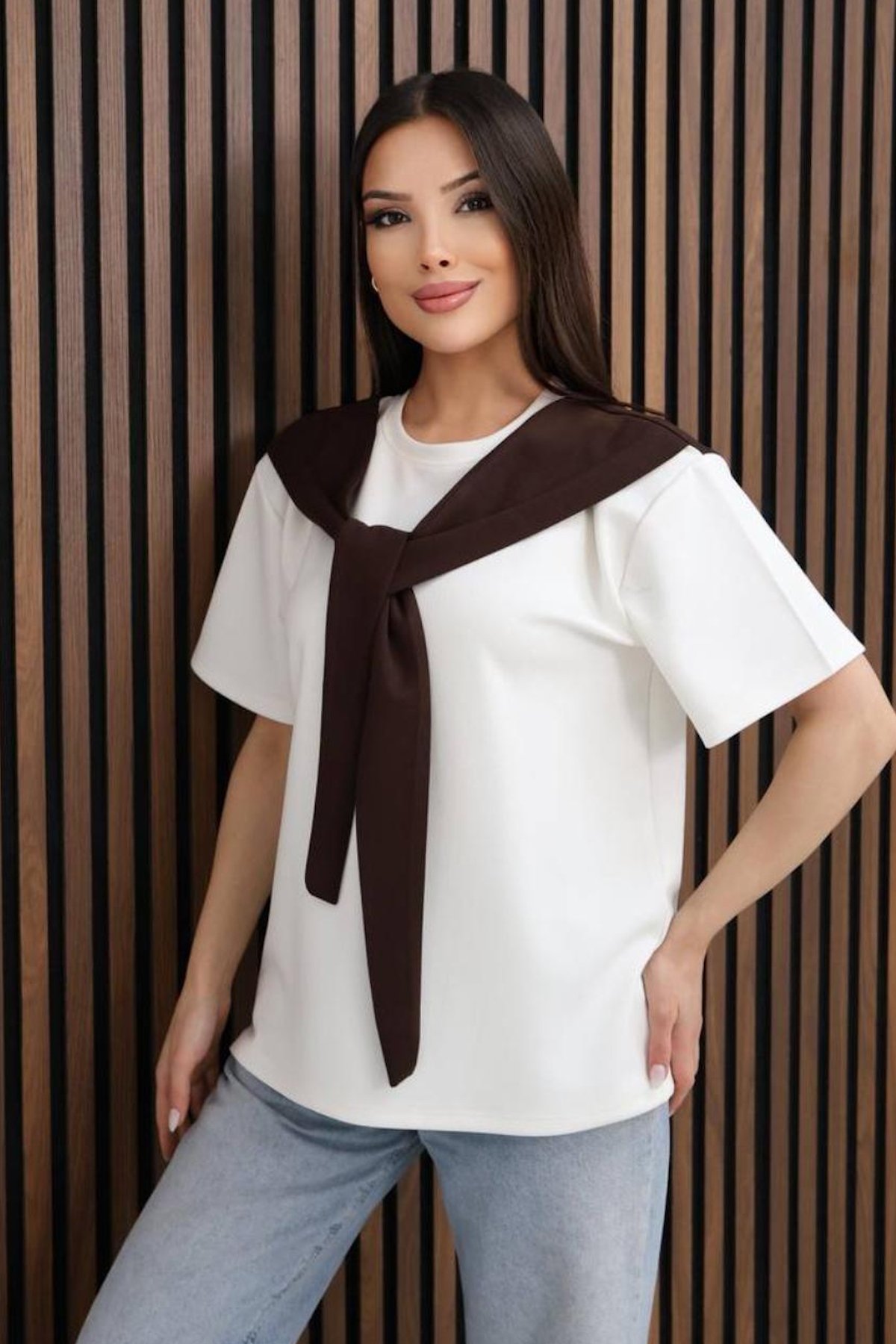 https://resim.modacantoptan.com/p015808/014/sal-detayli-modal-kumas-tisoer-01f9d447c276.jpg